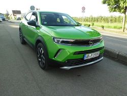 Grün Gebraucht 2023 Opel Mokka-e Elegance SUV | 26.500 €