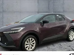 Dunkelamethyst metallic/ dach Gebraucht 2024 Toyota C-HR Team SUV | 35.490 €