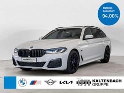 Weiß Gebraucht 2022 BMW 530 M Sport Kombi | 41.890 € (Teuer)