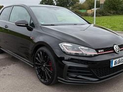 Schwarz Gebraucht 2017 VW Golf GTI Limousine | 16.690 € (Guter Preis)