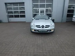 Silber Gebraucht 2008 Mercedes SLK200 Cabrio | 8.999 € (Fairer Preis)