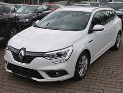 Weiß Gebraucht 2017 Renault Mégane GrandTour Business Kombi | 11.300 € (Superpreis)