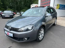 Grau Gebraucht 2011 VW Golf VI Highline Kombi | 4.290 € (Guter Preis)