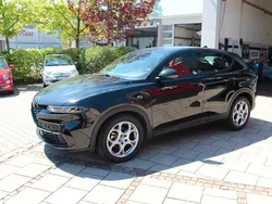 Schwarz Gebraucht 2023 Alfa Romeo Tonale Sprint SUV | 25.900 € (Guter Preis)