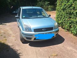 Grün Gebraucht 2003 Ford Fusion Limousine | 3.000 €