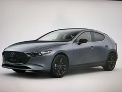 Machine gray Neu 2025 Mazda 3 Homura-Line Limousine | 29.360 € (Fairer Preis)