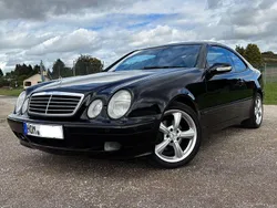 Schwarz Gebraucht 2001 Mercedes CLK230 Coupé | 3.200 € (Teuer)