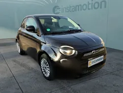 Schwarz Gebraucht 2022 Fiat 500e Action Limousine | 13.400 € (Guter Preis)