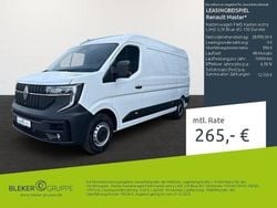 Mineralweiß Gebraucht 2024 Renault Master Van | 28.990 € (Superpreis)