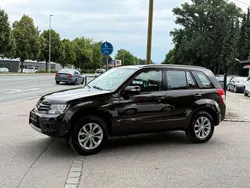 Braun Gebraucht 2012 Suzuki Grand Vitara SUV | 5.500 €