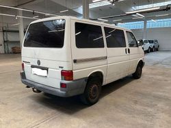 Weiß Gebraucht 2000 VW T4 Van | 5.000 € (Guter Preis)