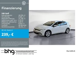 Weiß Gebraucht 2023 VW Golf VIII Life Limousine | 18.330 € (Fairer Preis)