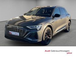 Grau Gebraucht 2023 Audi Q8 e-tron S-Line SUV | 56.980 €