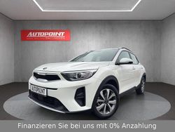 Weiß Gebraucht 2021 Kia Stonic Spirit SUV | 15.999 € (Guter Preis)