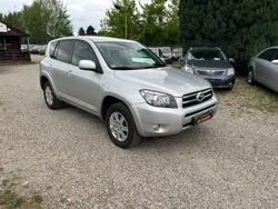 Silber Gebraucht 2008 Toyota RAV4 Executive SUV | 4.990 € (Fairer Preis)