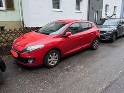 Rot Gebraucht 2013 Renault Mégane Expression Limousine | 4.990 € (Guter Preis)
