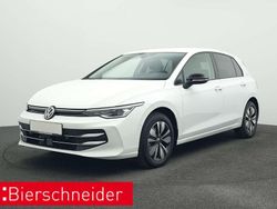 Weiss Gebraucht 2025 VW Golf VIII Goal Limousine | 27.850 € (Superpreis)