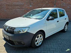 Weiß Gebraucht 2017 Dacia Sandero Kleinwagen | 3.300 € (Superpreis)