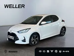 Schneeweiß Neu 2025 Toyota Yaris Hybrid Kleinwagen | 22.890 € (Guter Preis)
