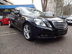 Schwarz Gebraucht 2010 Mercedes E200 Limousine | 5.800 € (Superpreis)