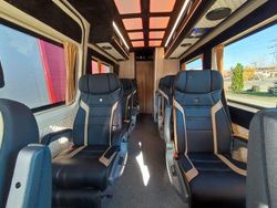 Gold Gebraucht 2019 Mercedes Sprinter Exclusive Van | 89.950 €