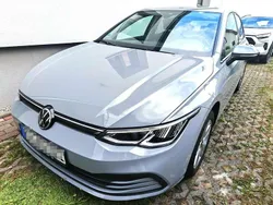 Grau Gebraucht 2020 VW Golf VIII Life Limousine | 19.900 € (Teuer)
