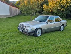 Gebraucht 1993 Mercedes E280 Limousine | 8.399 €