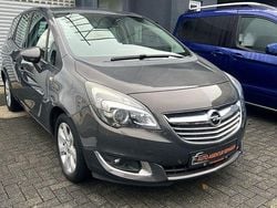 Grau Gebraucht 2014 Opel Meriva Edition Van / Kleinbus | 5.490 € (Guter Preis)