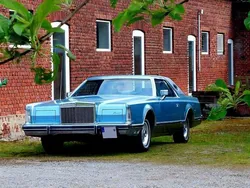 Blau Gebraucht 1979 Lincoln Continental Coupé | 7.500 €