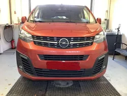 Rot Gebraucht 2021 Opel Zafira Life Edition Van | 29.550 € (Guter Preis)