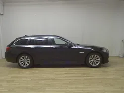 Schwarz Gebraucht 2017 BMW 520 Performance Kombi | 12.990 € (Superpreis)