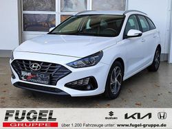 Weiß Gebraucht 2022 Hyundai i30 Kombi | 14.169 € (Guter Preis)
