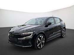 Sternenschwarz Gebraucht 2023 Renault Mégane Evolution Limousine | 27.990 € (Guter Preis)