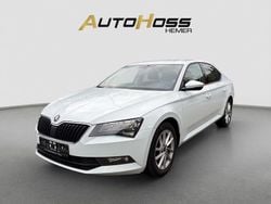 Weiß Gebraucht 2017 Skoda Superb Active Limousine | 12.999 € (Superpreis)