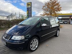 Blau Gebraucht 2005 VW Sharan Van / Kleinbus | 3.999 €