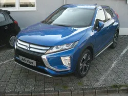 Blau Gebraucht 2020 Mitsubishi Eclipse Cross Spirit+ SUV | 17.490 € (Fairer Preis)