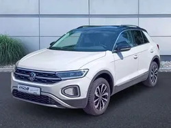 Ascotgrau/schwarz Gebraucht 2025 VW T-Roc Style SUV | 32.990 € (Fairer Preis)