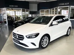 Weiß Gebraucht 2020 Mercedes B200 Progressive Van / Kleinbus | 24.980 € (Fairer Preis)