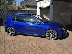 Blau Gebraucht 2017 VW Golf VII R Limousine | 28.750 € (Teuer)