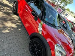 Rot Gebraucht 2010 Mini Countryman SUV | 9.999 €