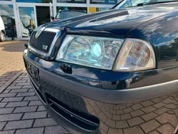 Schwarz Gebraucht 2004 Skoda Octavia RS Kombi | 2.899 € (Guter Preis)