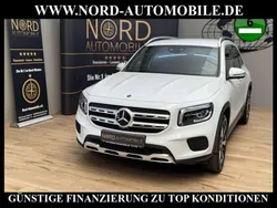 Digitalweiß metallic (metallic) Gebraucht 2021 Mercedes GLB220 Urban SUV | 34.450 € (Fairer Preis)