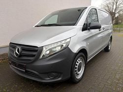 Silber Gebraucht 2022 Mercedes Vito Van | 24.500 € (Superpreis)