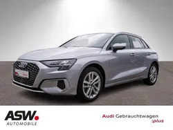 Florettsilber metallic Gebraucht 2023 Audi A3 Advanced Plus Limousine | 29.290 € (Fairer Preis)
