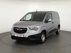 Grau Gebraucht 2021 Opel Combo Edition Van / Kleinbus | 16.490 € (Fairer Preis)