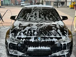 Andere außenfarben Gebraucht 2015 BMW 318 Sport Line Limousine | 9.000 € (Fairer Preis)