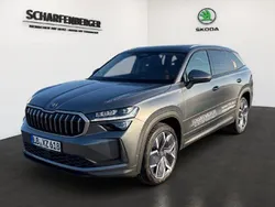 Graphite grau metallic Gebraucht 2024 Skoda Kodiaq Selection SUV | 50.840 € (Teuer)