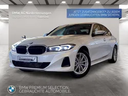 Weiß Gebraucht 2024 BMW 320 Comfort Edition Limousine | 40.770 € (Fairer Preis)