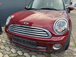Rot Gebraucht 2008 Mini ONE Kleinwagen | 2.500 € (Fairer Preis)