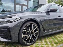 Grau Gebraucht 2023 BMW i4 M Sport Limousine | 46.500 € (Etwas zu teuer)